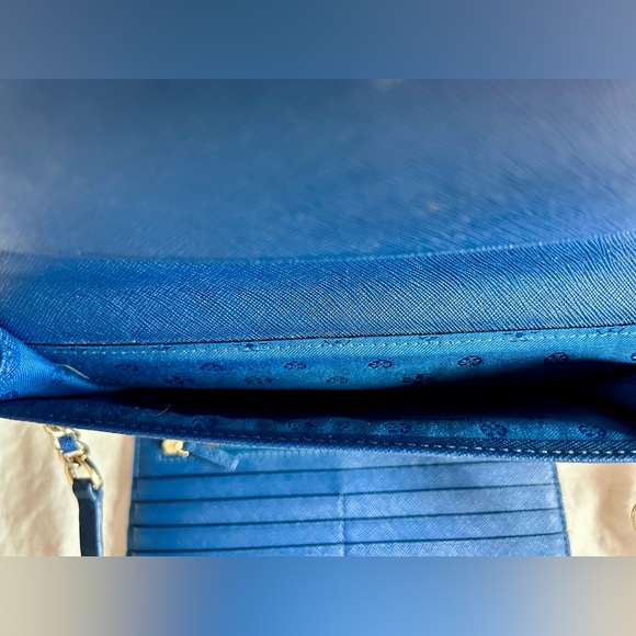 Tory Burch Saffiano Leather Handle Bag - Picture 8 of 11